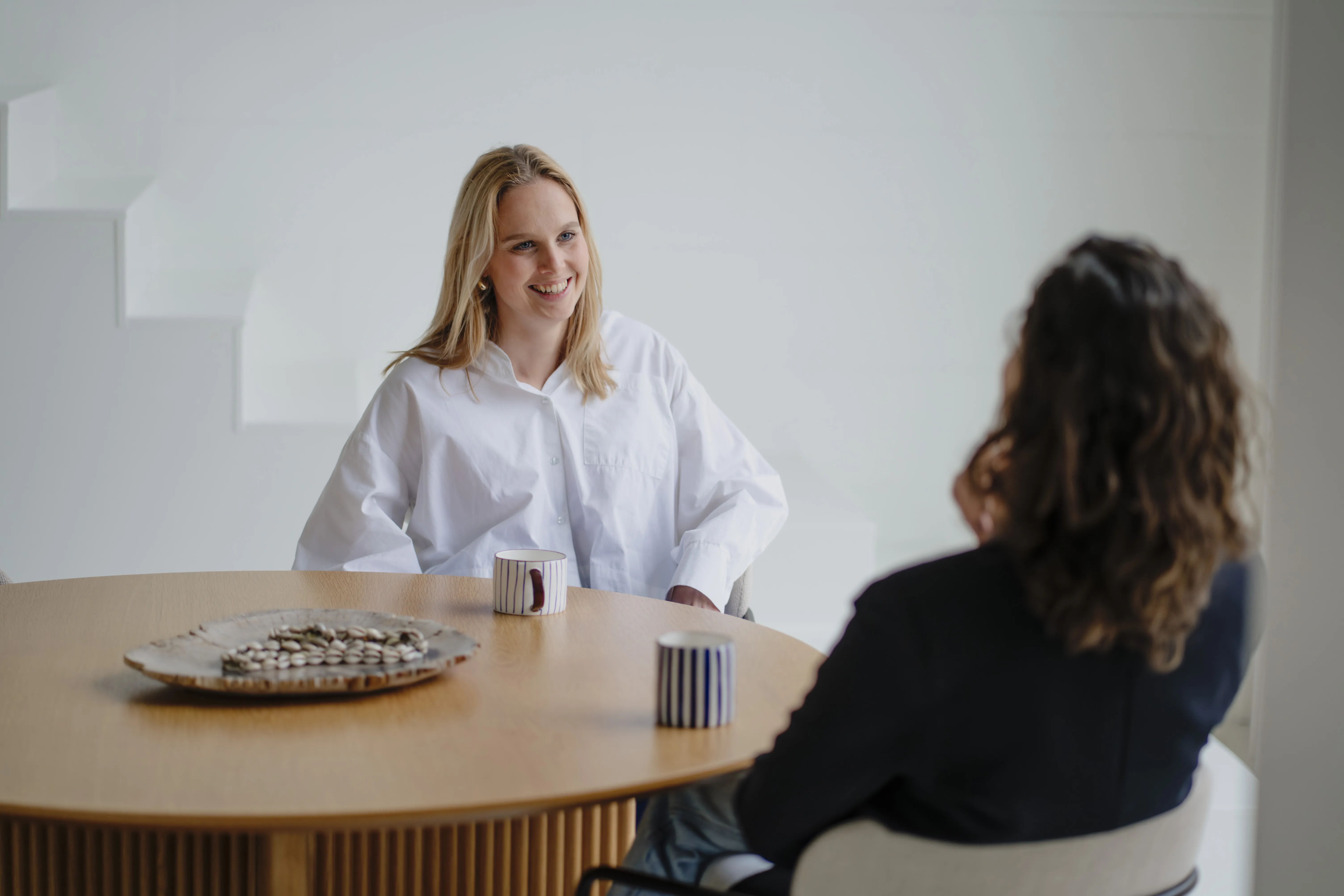 Imke ontspannen in gesprek